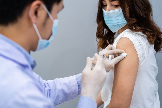 Минздрав озвучил правила вакцинации от COVID -19