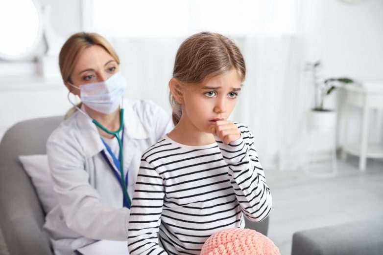 Педиатр назвала частый симптом «омикрона» у детей