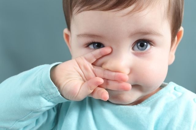 Как лечат непроходимость носослезного канала у детей
