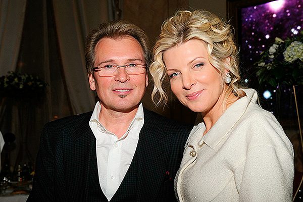 Жена Малинина считает, что Ольга Зарубина пытается прославиться за их счет