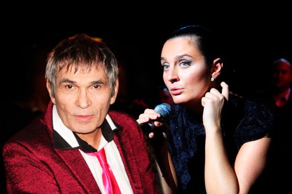 Алибасов обвинил певицу Елену Ваенгу в плагиате