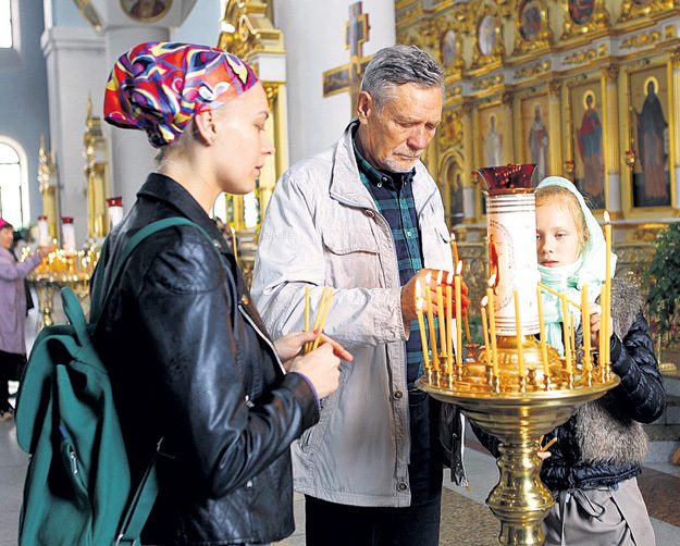 Самые религиозные российские знаменитости