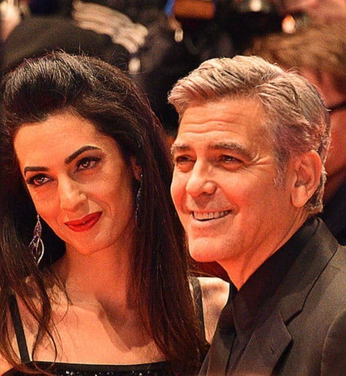 Актёр Голливуда Джордж Клуни подарил друзьям по миллиону долларов