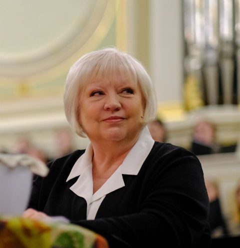 Светлана Крючкова пересмотрела завещание и выбрала платье для погребения