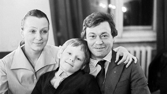 Как уход Николая Караченцева повлиял на судьбу его сына