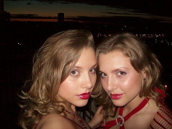 Почему не снимаются в кино сёстры-близняшки Баханковы