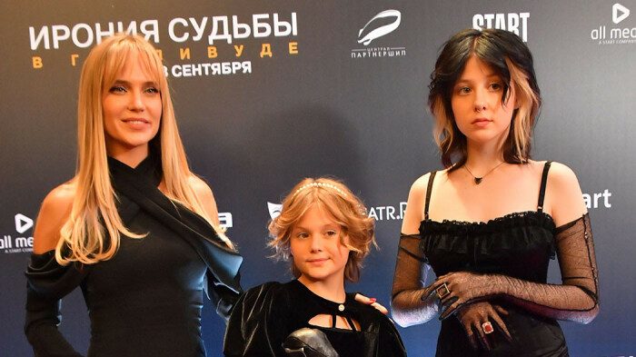 Российские звёзды, у которых родились дети ещё красивее, чем их родители