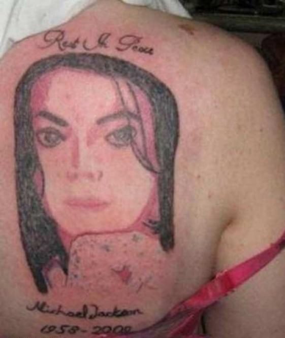 Эти идиоты решили сэкономить на татуировке. И вот, что получилось...