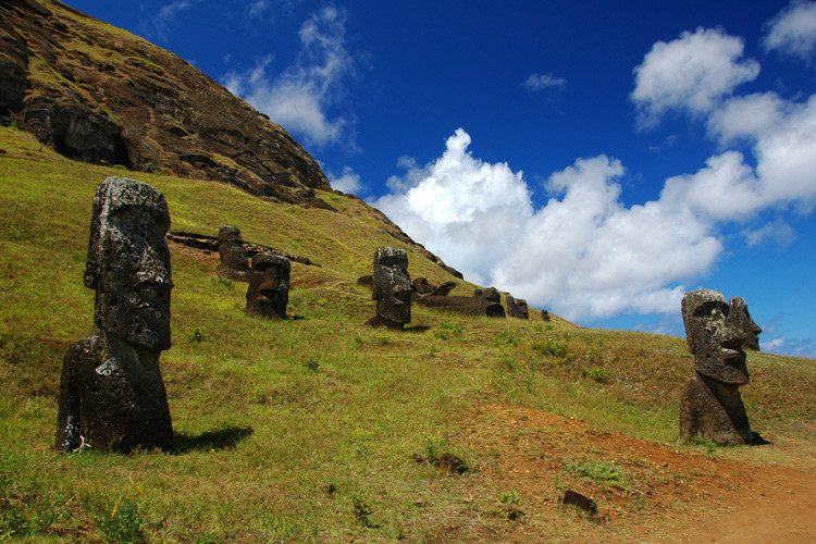 15 самых загадочных древних памятников нашей планеты