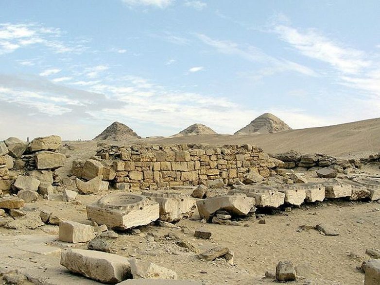 10 древнейших памятников, которых считают порталами в другие миры