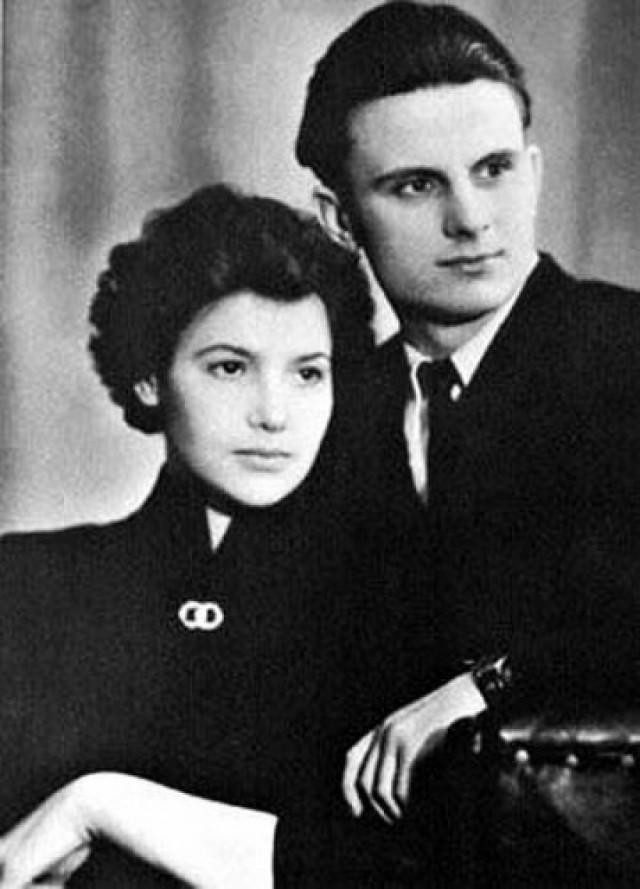 Мишустин в молодости с женой фото