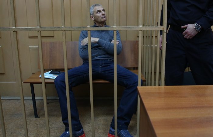 Экс-губернатора Хорошавина и его подчиненных оставят под стражей