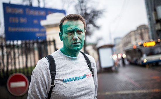Полиция начала проверку нападения на Навального