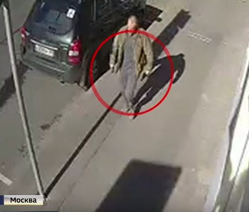 В Москве ищут водителя BMW, избившего женщину на глазах у детей