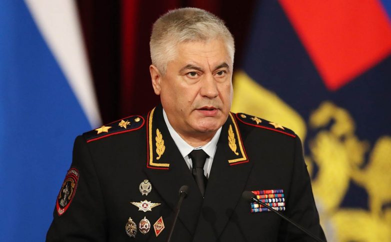 Глава МВД рассказал о предотвращении у метро в Москве теракта с «КамАЗом»