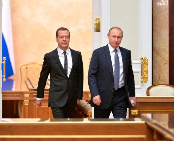 Как приближенные Путина и Медведева получают госконтракты без конкурса