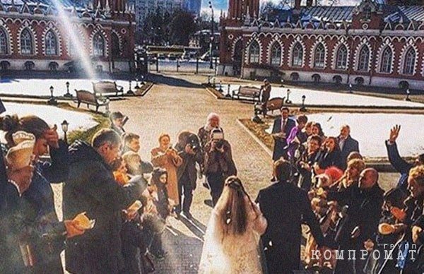 Как зам Собянина выдал свадьбу дочери за государственный праздник