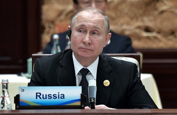 Путин изолировал российский интернет: подписан закон о цензурируемом Рунете