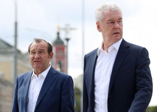 Как вице-мэр Москвы и Сергей Полонский хорошо заработали на глухих