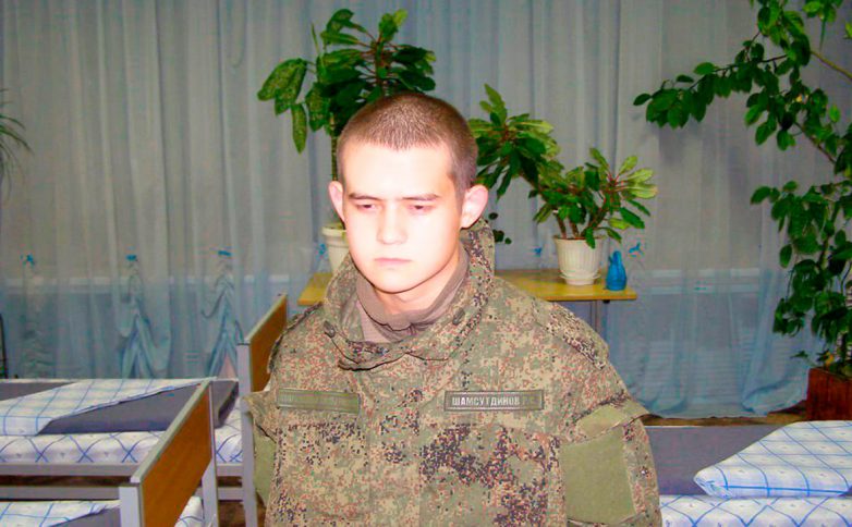 «Я не ожидал, что попаду в такой ад»: расстрелявший сослуживцев Шамсутдинов написал письмо из СИЗО