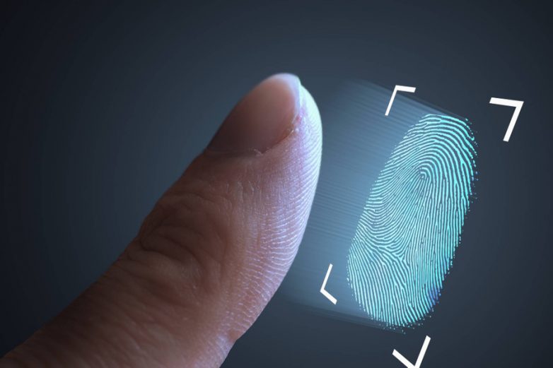 ДНК вместо паспорта: россиян предложили учитывать с помощью биометрии