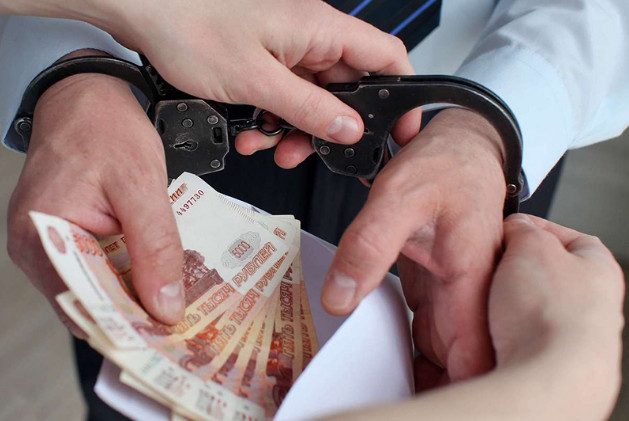 Экс-прокурор Норильска получил 11 лет колонии и штраф в ₽10,7 млн за взятки