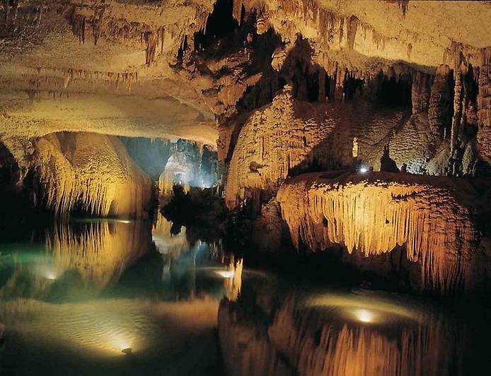 Фантастические пещеры Ливана
