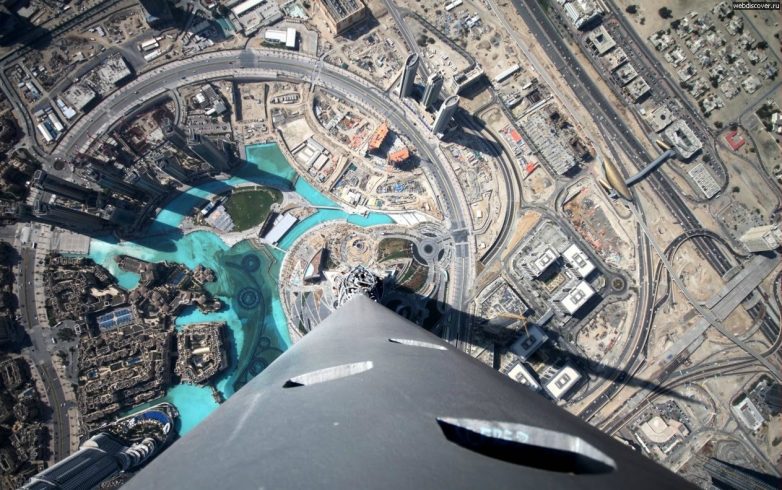 Бурдж Дубай - самое высокое здание мира