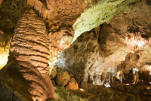 Таинственные и увлекательные Карлсбадские пещеры