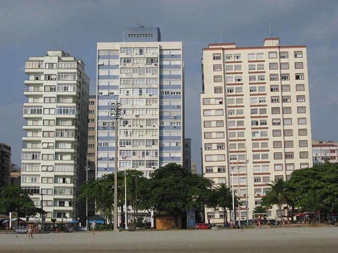 Падающие кварталы бразильского Сантоса