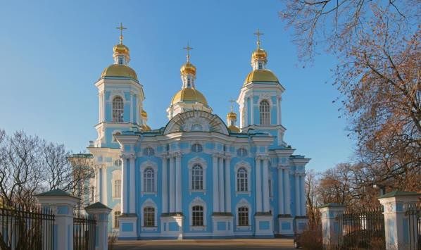 На пороге неба: самые красивые храмы России