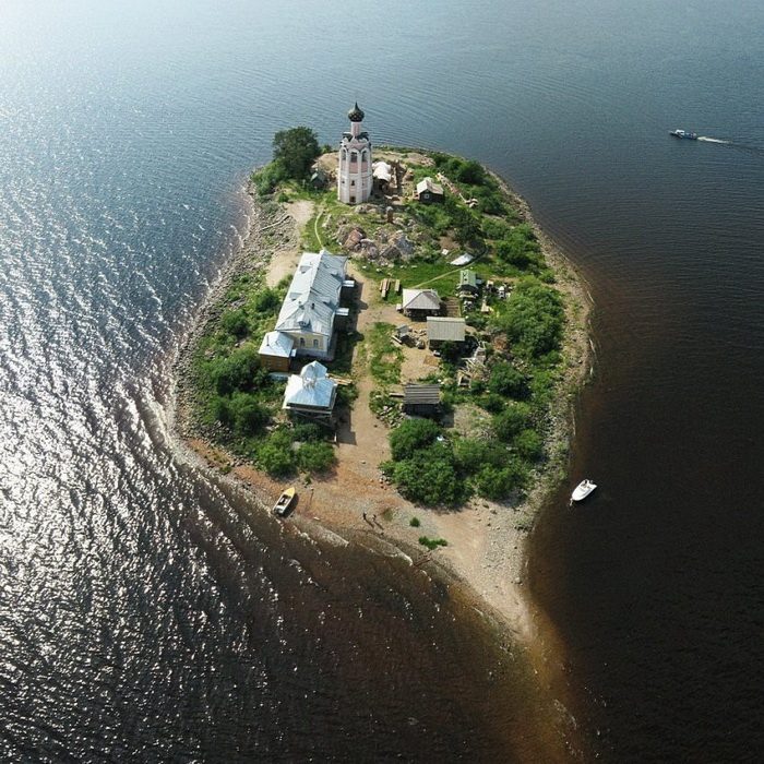 Каменный собор на крошечном острове: чудеса русской архитектуры