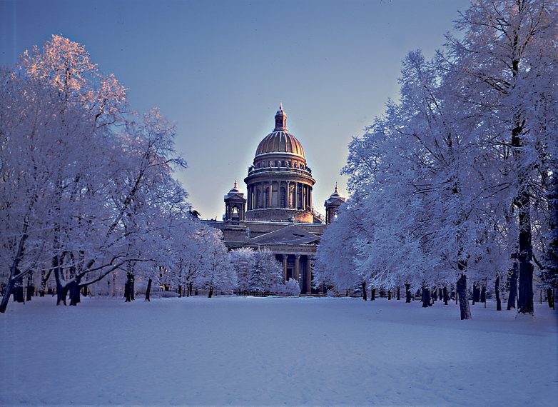 5 веских аргументов в пользу поездки в Санкт-Петербург зимой