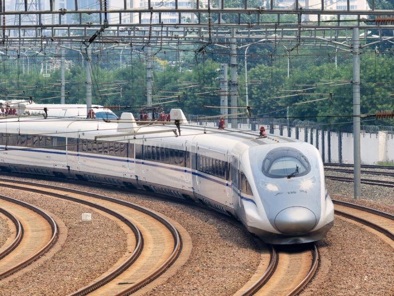 10 самых быстрых поездов в мире