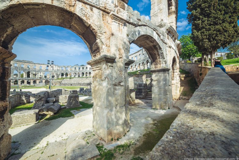 Хорватия: древний амфитеатр