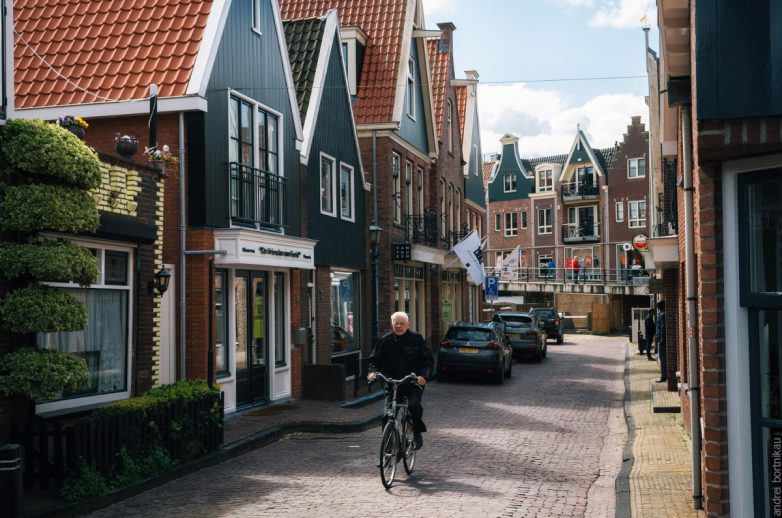 Велосипеды, ветряные мельницы и кломбы: мини-гид по Нидерландам