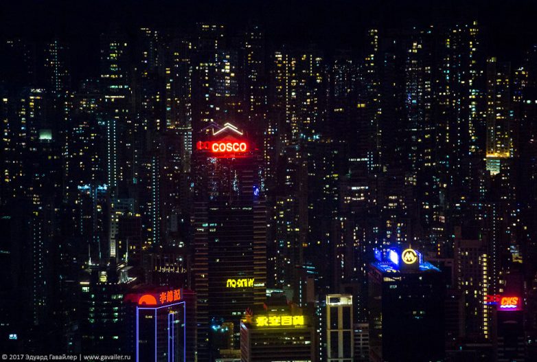 100-этажная Азия: космические виды Гонконга с высоты птичьего полёта