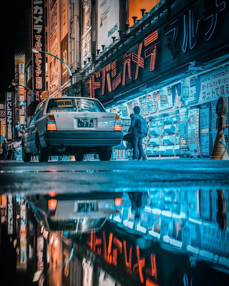 Ночь. Улица. Япония. Неон