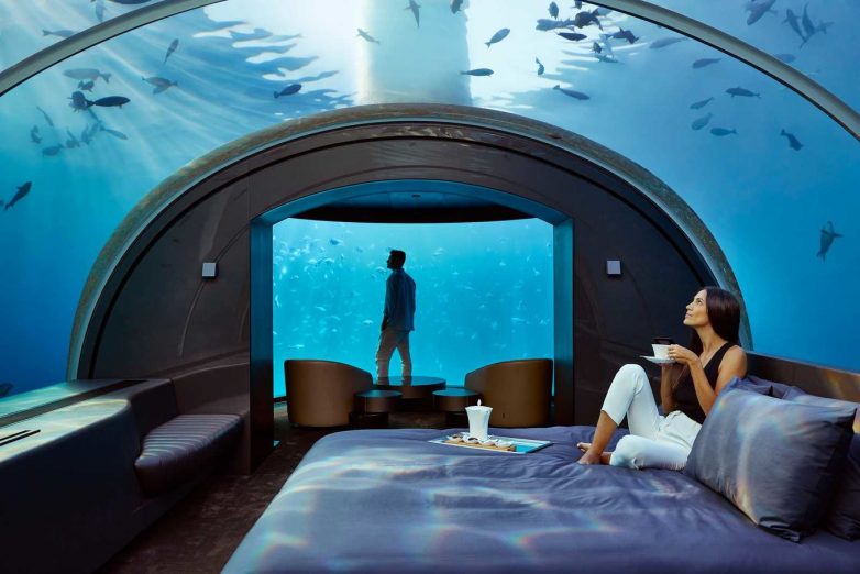 Волшебная подводная вилла на Мальдивах