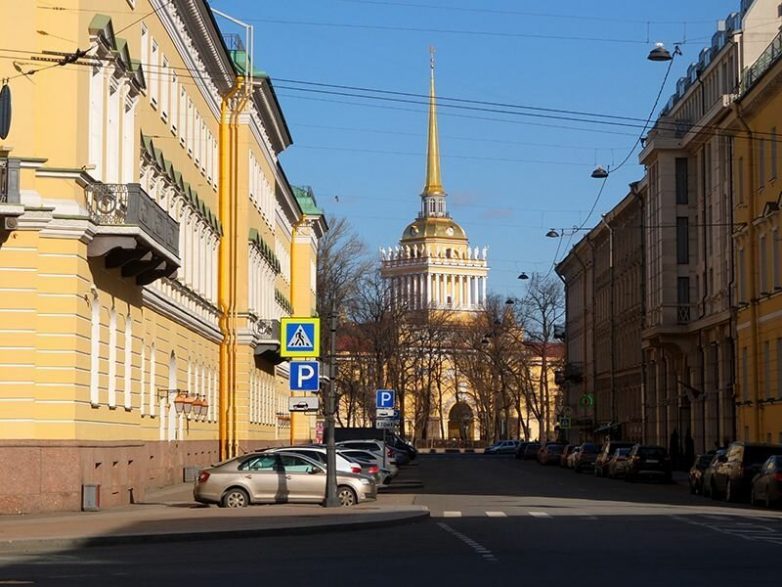 Утренняя прогулка по Санкт-Петербургу
