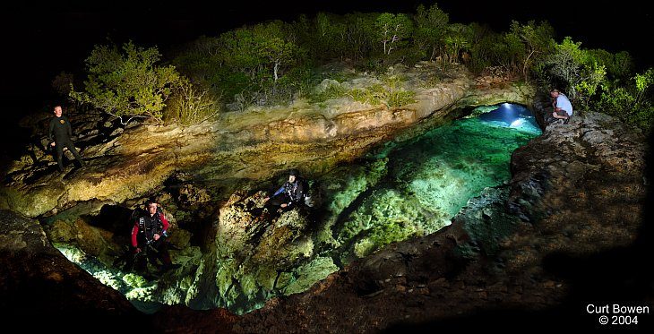 Удивительные подводные пещеры планеты