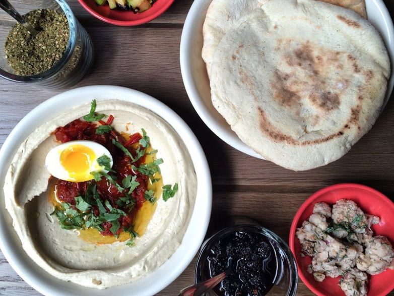 6 блюд, которые обязательно нужно попробовать, если вы приехали в Израиль