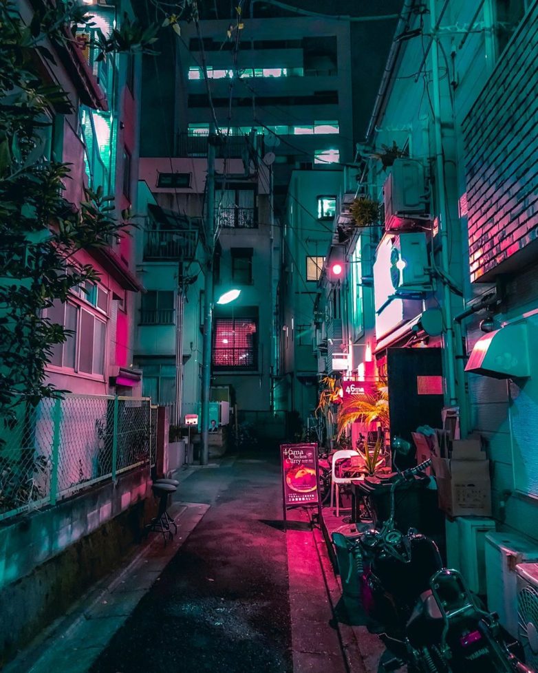 Неповторимый Токио в неоновых тонах