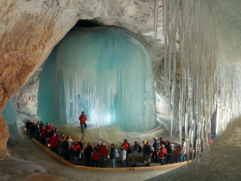 10 самых необычных пещер планеты