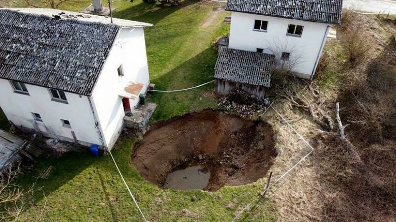 В Хорватии после землетрясения стали появляться провалы