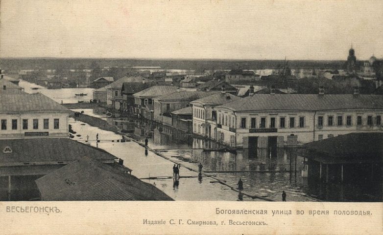 4 российских города, которые оказались под толщей воды