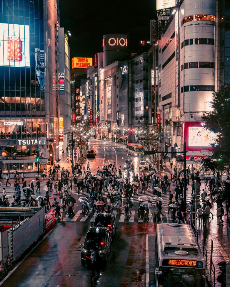 На улицах Токио