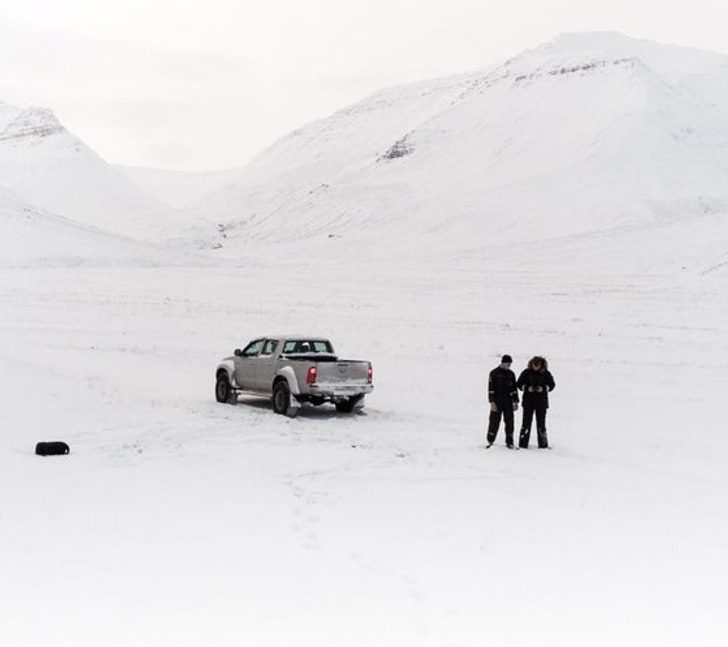20+ колоритных фото из Исландии, которые познакомят вас с этой удивительной страной