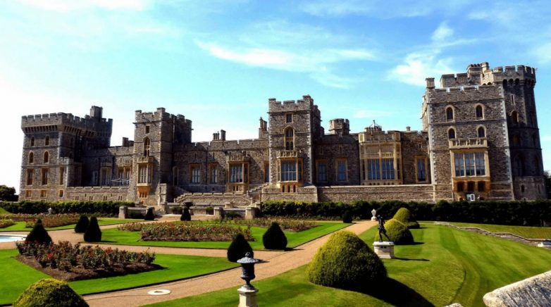10 самых красивых дворцов планеты