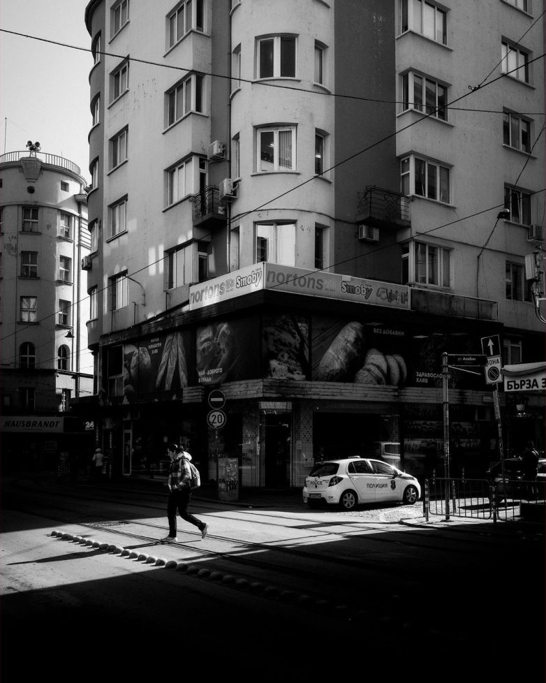 Неподражаемое очарование городских улиц на тревел-снимках Рамона Брито